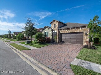1657 Willows Square, Vero Beach, FL 32966