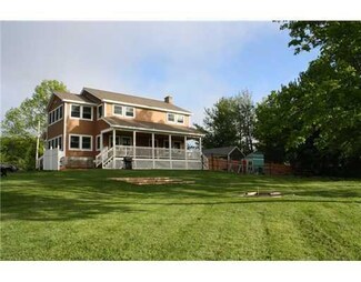 18 Hammond Rd, North Berwick, ME 03906