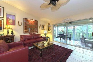 900 Eastham Way Unit 201, Naples, FL 34104