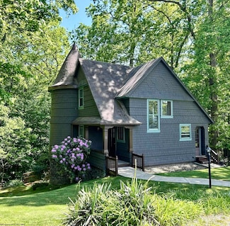 7 Kerens Hill, Elkins, WV 26241