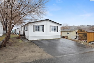 332 Buckwheat Ct, West Richland, WA 99353
