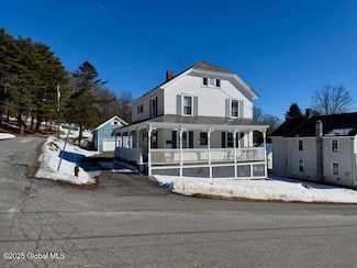 8 E Pine St, Granville, NY 12832
