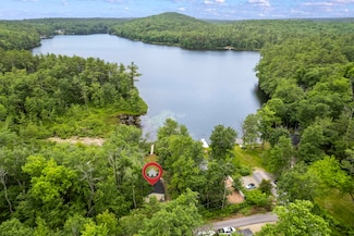 60 Eagle Dr, Barrington, NH 03825