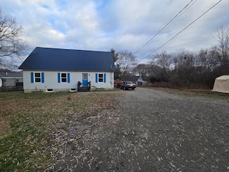 172 5th St, Bangor, ME 04401