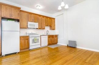 20-57 Steinway St Unit 2, Long Island City, NY 11105