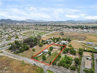 31082 Murphy Ln, Menifee, CA 92584