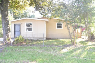 3042 Lucoma Dr, Jacksonville, FL 32254