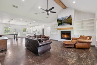1271 Us High Way 67 W, Mount Vernon, TX 75457