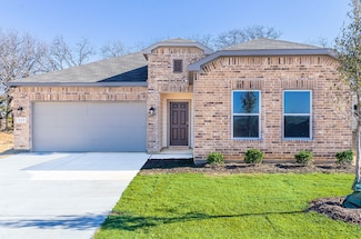 115 Kylie St, Cleburne, TX 76031