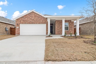 1808 Pueblo St, Forney, TX 75126