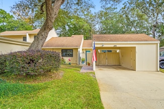 800 Bay Dr Unit 17, Niceville, FL 32578