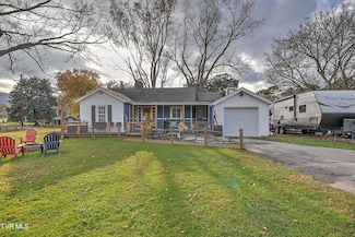 2205 Pendragon Rd, Kingsport, TN 37660