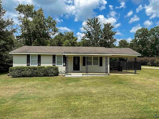 118 Laurel Dr, Cochran, GA 31014