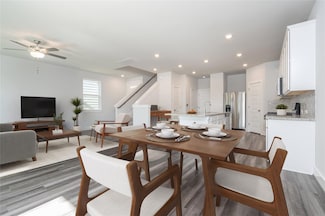 7213 Harmony Shoals Bend Unit 158, Austin, TX 78744