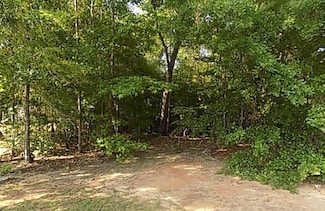 108 Little Oak Ct, Dothan, AL 36303