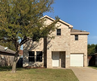 3433 Pinebrook Dr, Dallas, TX 75241