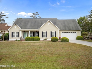 126 Marsh Harbour Dr, Newport, NC 28570