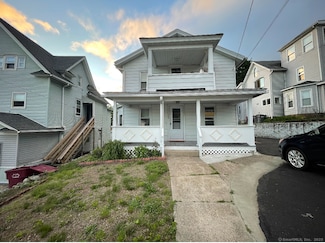 198 Maple St, Naugatuck, CT 06770