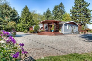 28112 SE 224th St, Maple Valley, WA 98038