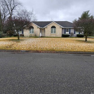18850 Diamond Pointe Ct, South Bend, IN 46614