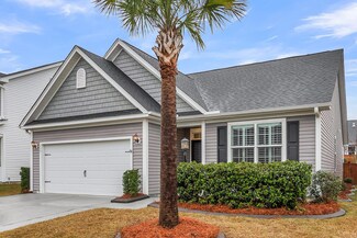 139 Ancestry Ln, Moncks Corner, SC 29461