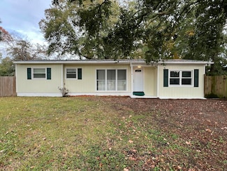 1578 W Robinhood Dr, Charleston, SC 29407