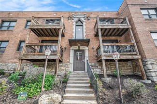 1102 W 46th St Unit 3, Kansas City, MO 64112