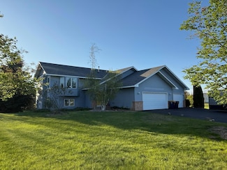 N8203 940th St, River Falls, WI 54022