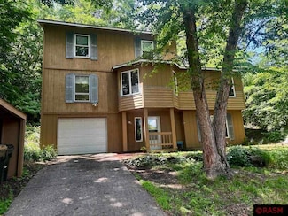 430 430 S 7th St, St. Peter, MN 56082