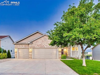 3270 Pony Tracks Dr, Colorado Springs, CO 80922