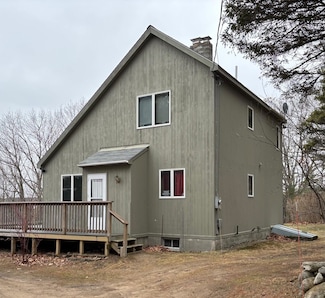 5 Meaderboro Rd, New Durham, NH 03855