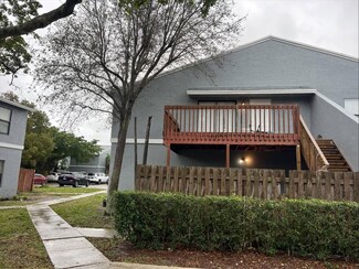 5 Crossings Cir Unit H, Boynton Beach, FL 33435