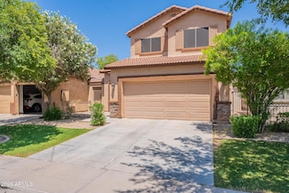 931 S Racine Ln, Gilbert, AZ 85296