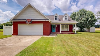 1601 Johnny Murphy Rd, Dothan, AL 36301
