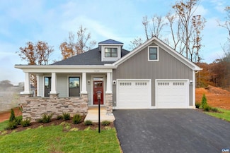 42H Whisperwood Ct, Troy, VA 22974