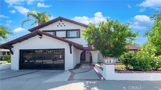 8418 Pinelake Dr, Canoga Park, CA 91304