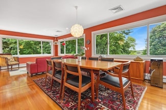 3 Russett Ln, Melrose, MA 02176