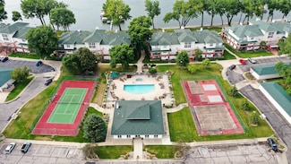 1613 Chalstroms Beach Rd, Okoboji, IA 51355