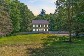 3 Hope Hill Rd, Derry, NH 03038
