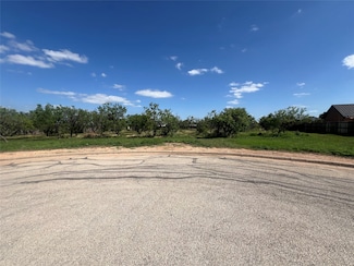 4574 La Hacienda Dr, Abilene, TX 79602