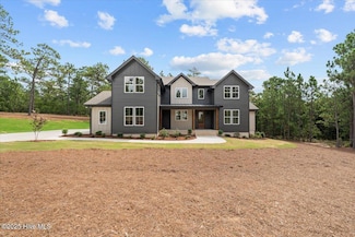 120 Sugar Sand Ln, West End, NC 27376