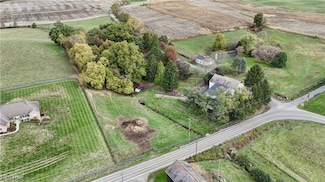10939 Bellway Ave SW, Beach City, OH 44608