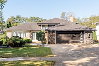 154 N Prairie Ave, Bloomingdale, IL 60108