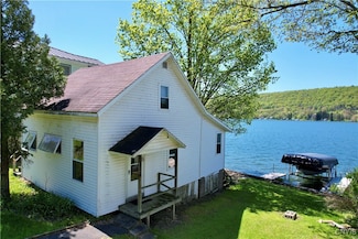 177 E Lake Rd, de Ruyter, NY 13052