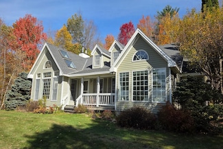 389 Wilcox Rd, Arlington, VT 05250