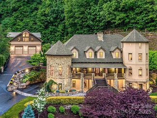 202 Emerald Ln, Maggie Valley, NC 28751