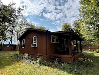 1158 Beech Ln, Kane, PA 16735