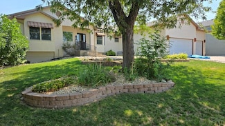 232 Alhambra Dr, Pueblo, CO 81005