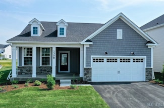 2308 Lawlor Ln, Naperville, IL 60564