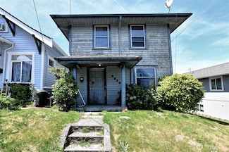3016 Gedney St, Everett, WA 98201
